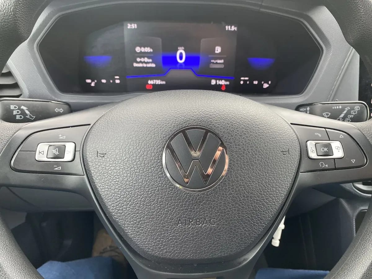 Volkswagen T-Cross 1.0 Tsi Trendline 4x2 5mt 5p año 2024