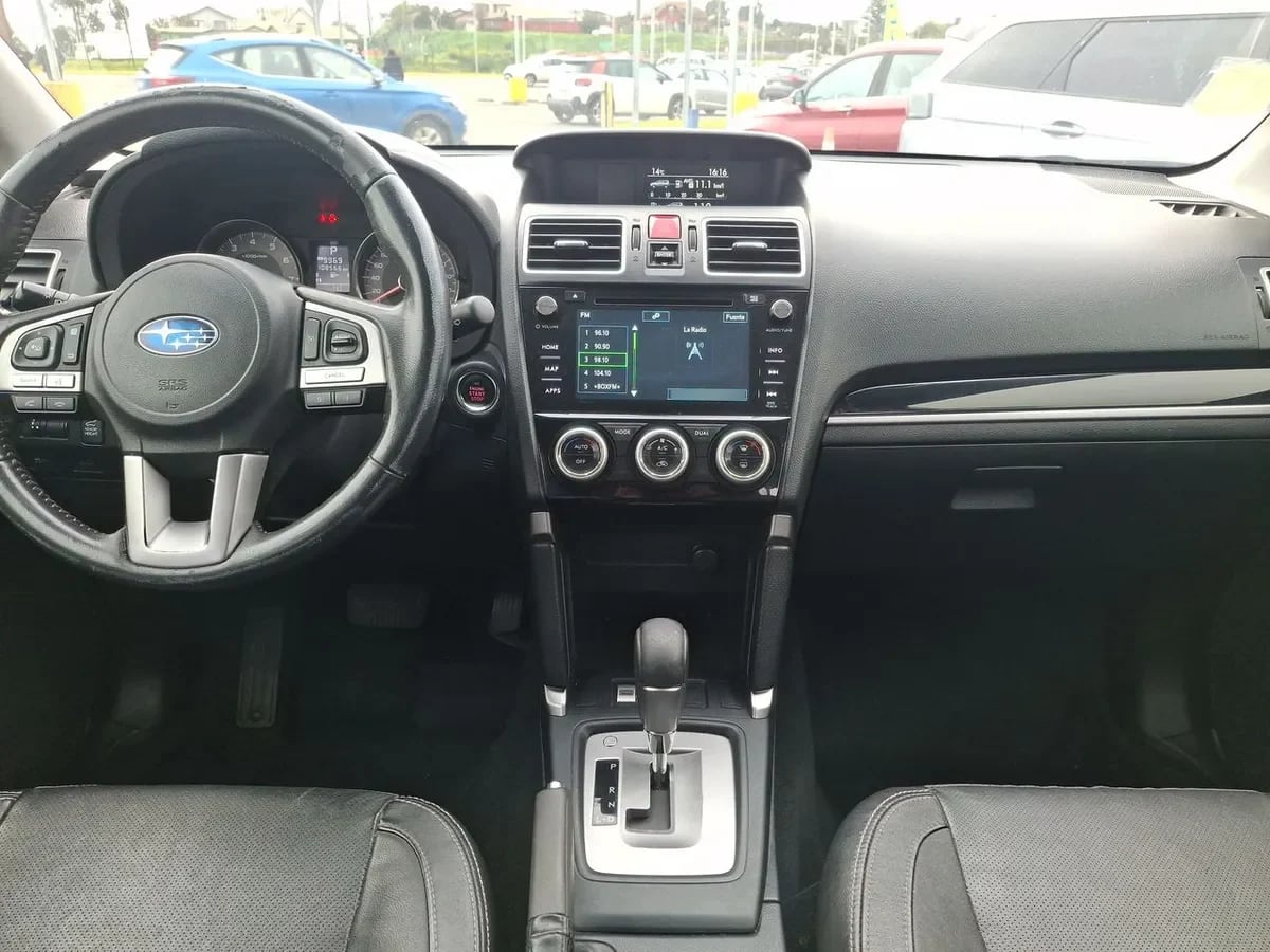 Subaru Forester 2.0i Awd Dynamic Si Drive At 5p año 2017