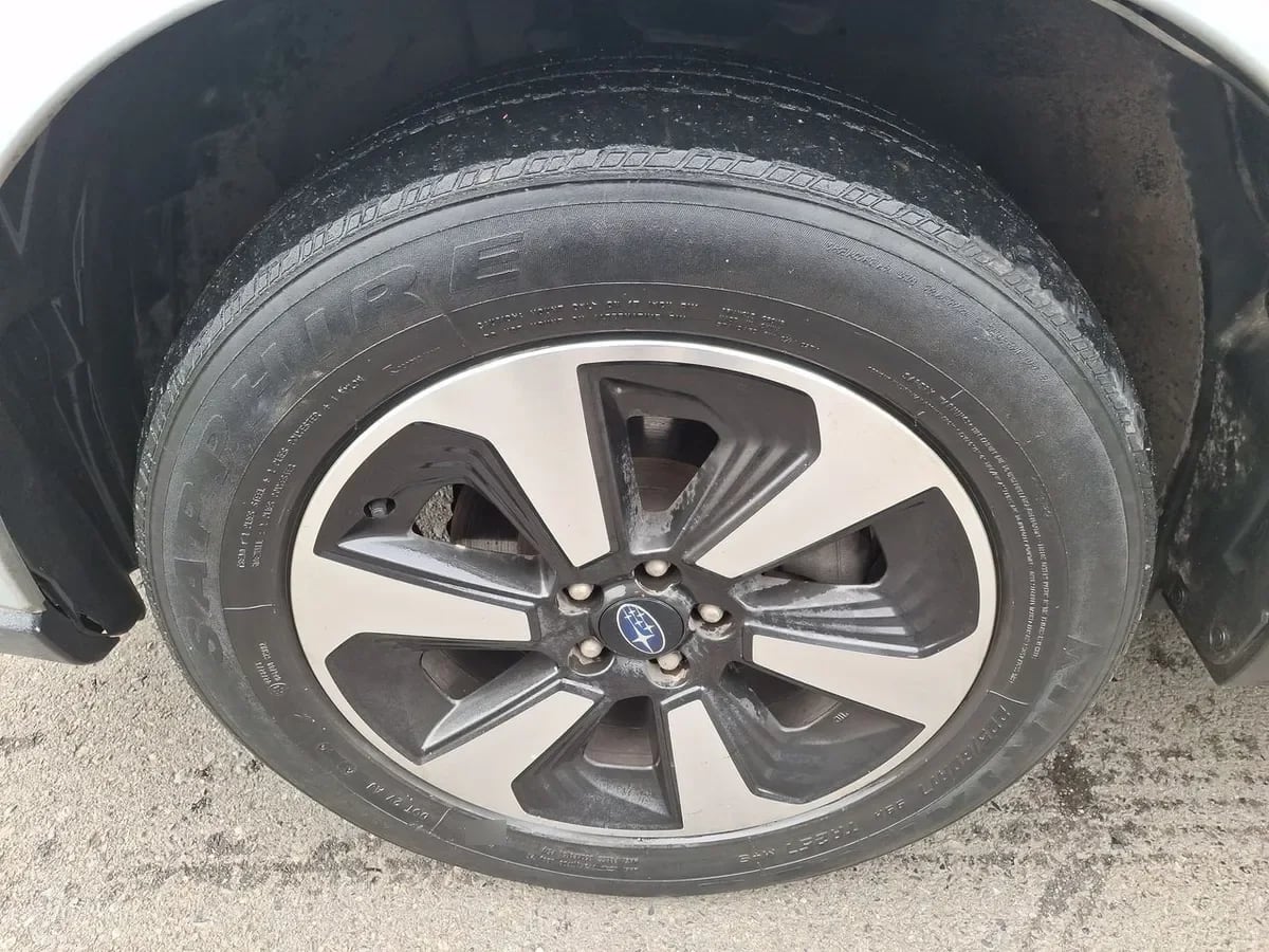 Subaru Forester 2.0i Awd Dynamic Si Drive At 5p año 2017