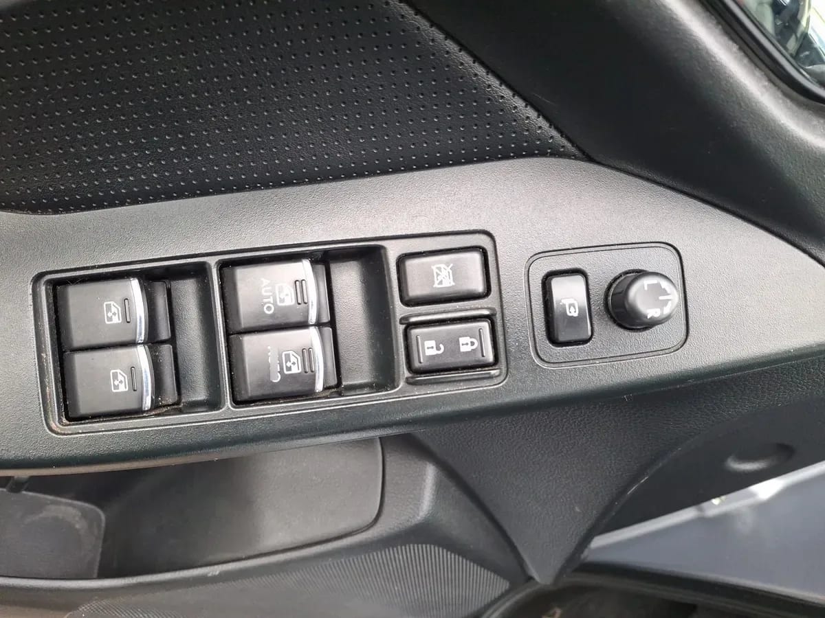 Subaru Forester 2.0i Awd Dynamic Si Drive At 5p año 2017