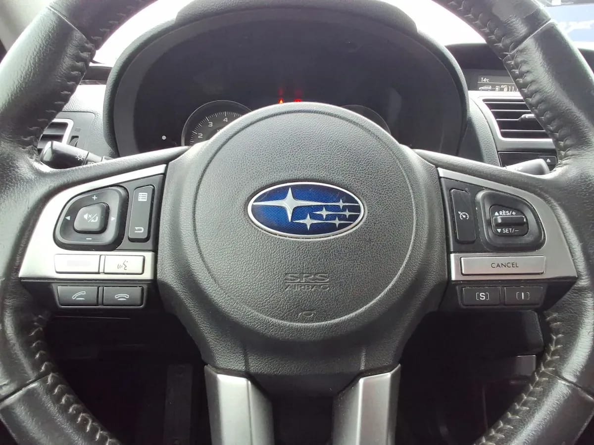 Subaru Forester 2.0i Awd Dynamic Si Drive At 5p año 2017