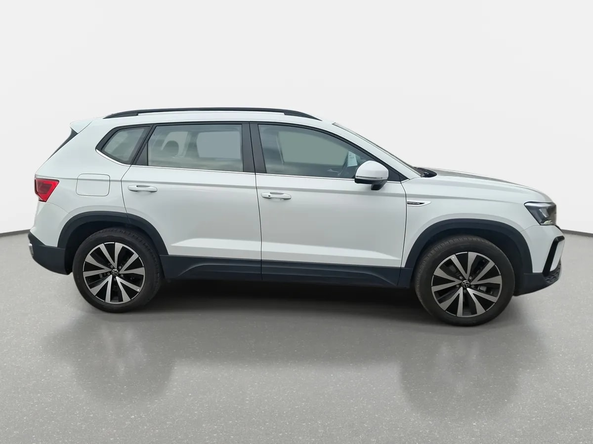 Volkswagen Taos 1.4 Tsi Comfortline 4x2 At 5p año 2026