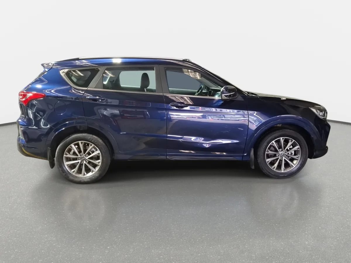 Jetour X70 1.5t Lux Fl 4x2 Mt 5p año 2025