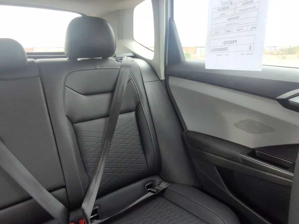 Volkswagen Taos 1.4 Tsi Comfortline 4x2 At 5p año 2026