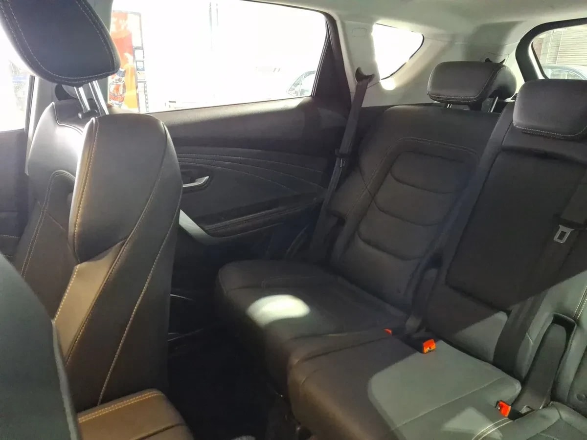 Jetour X70 1.5t Lux Fl 4x2 Mt 5p año 2025