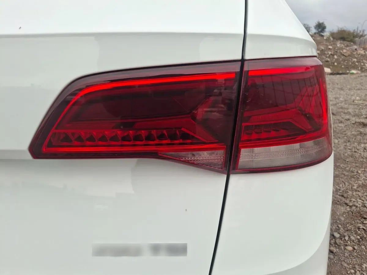 Volkswagen Taos 1.4 Tsi Comfortline 4x2 At 5p año 2026