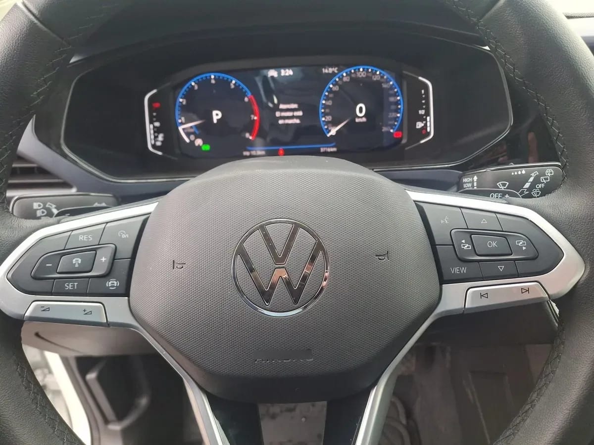 Volkswagen Taos 1.4 Tsi Comfortline 4x2 At 5p año 2026