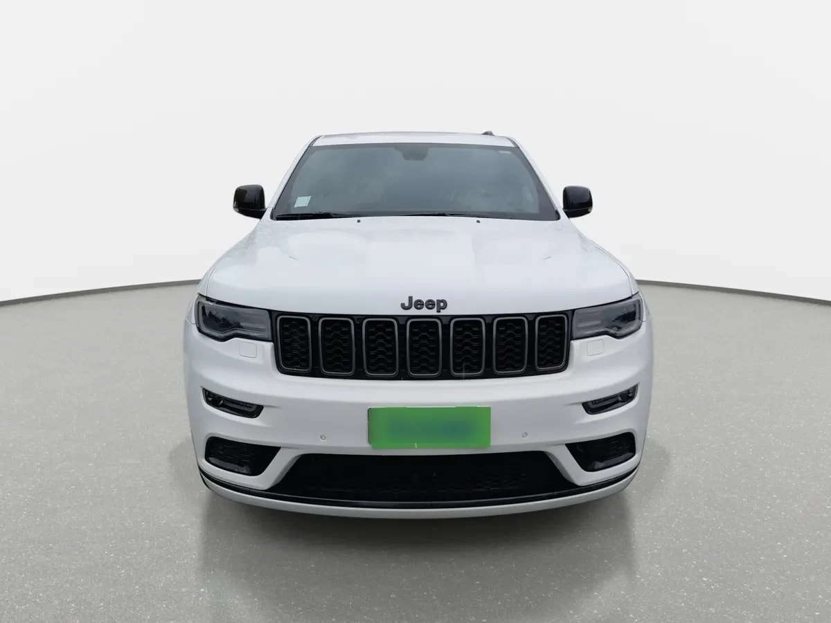 Jeep Grand Cherokee 3.6 Limited 4x4 At 5p año 2022