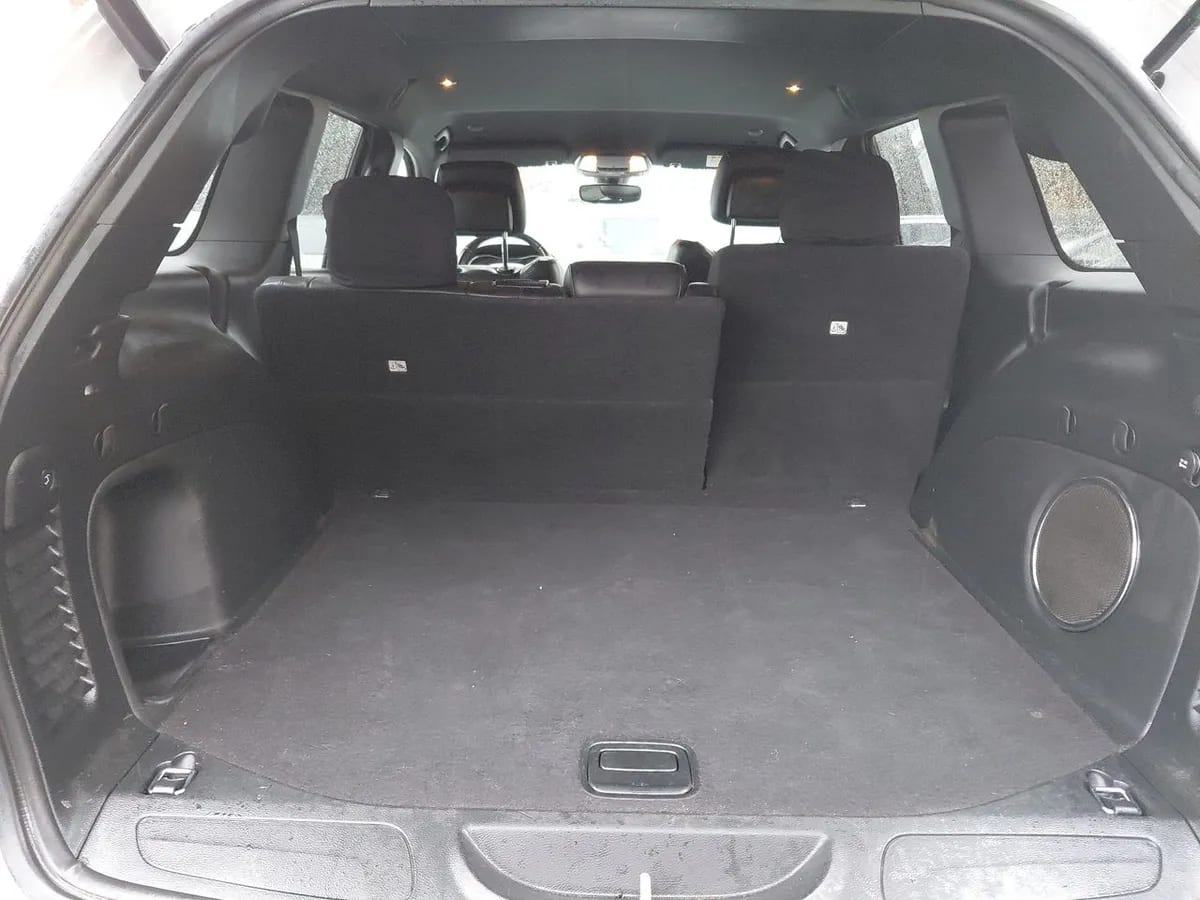 Jeep Grand Cherokee 3.6 Limited 4x4 At 5p año 2022