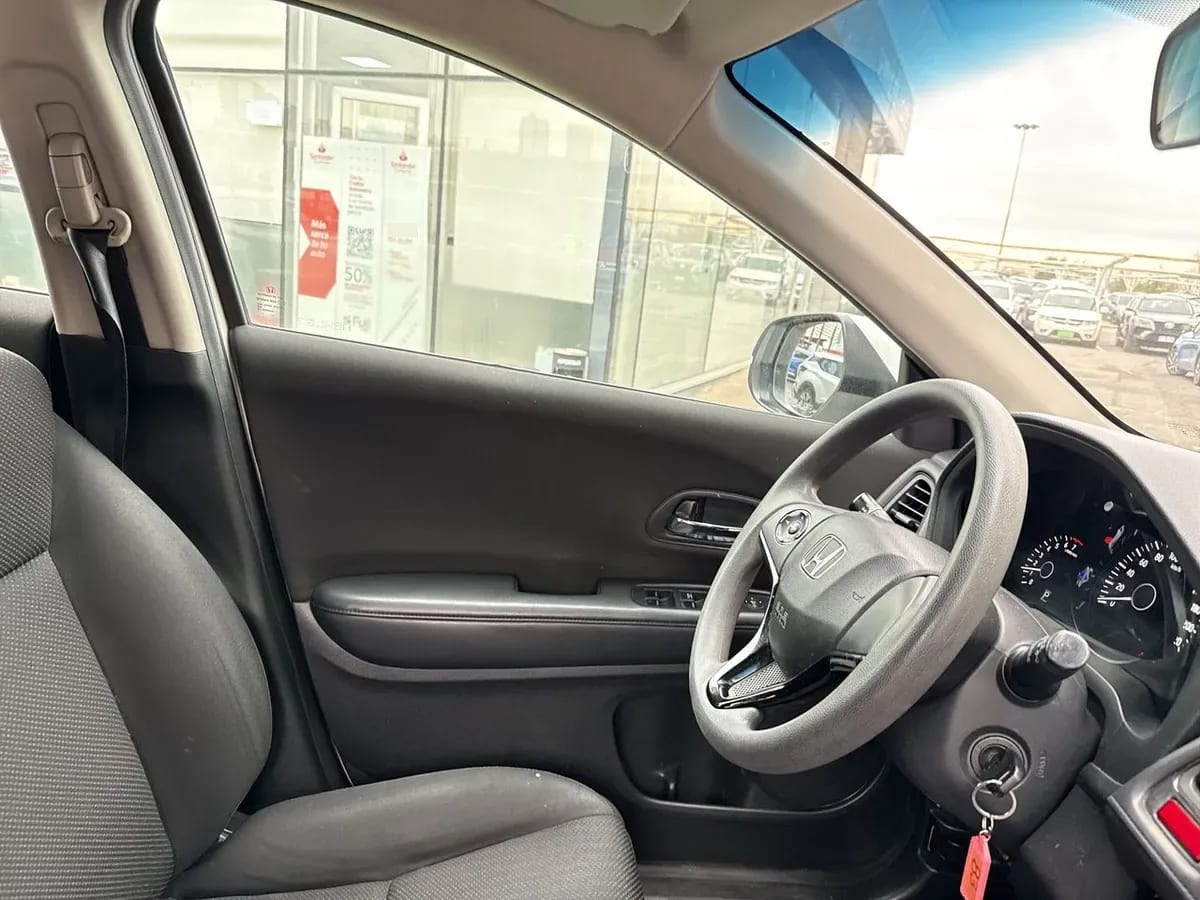 Honda Hr-V 1.8 Lx 4x2 At 5p año 2016