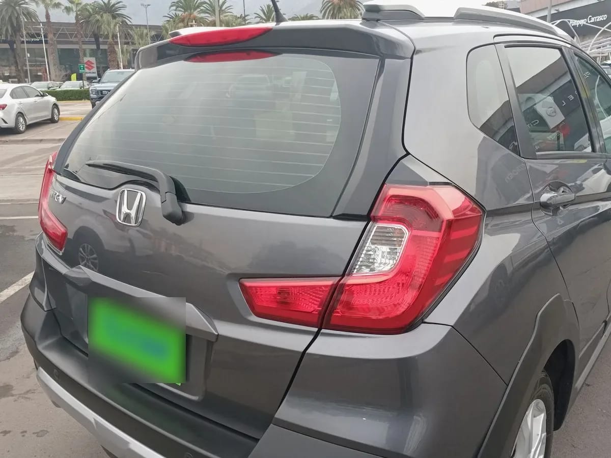 Honda Wr-V 1.5 Lx 4x2 Mt 5p año 2024