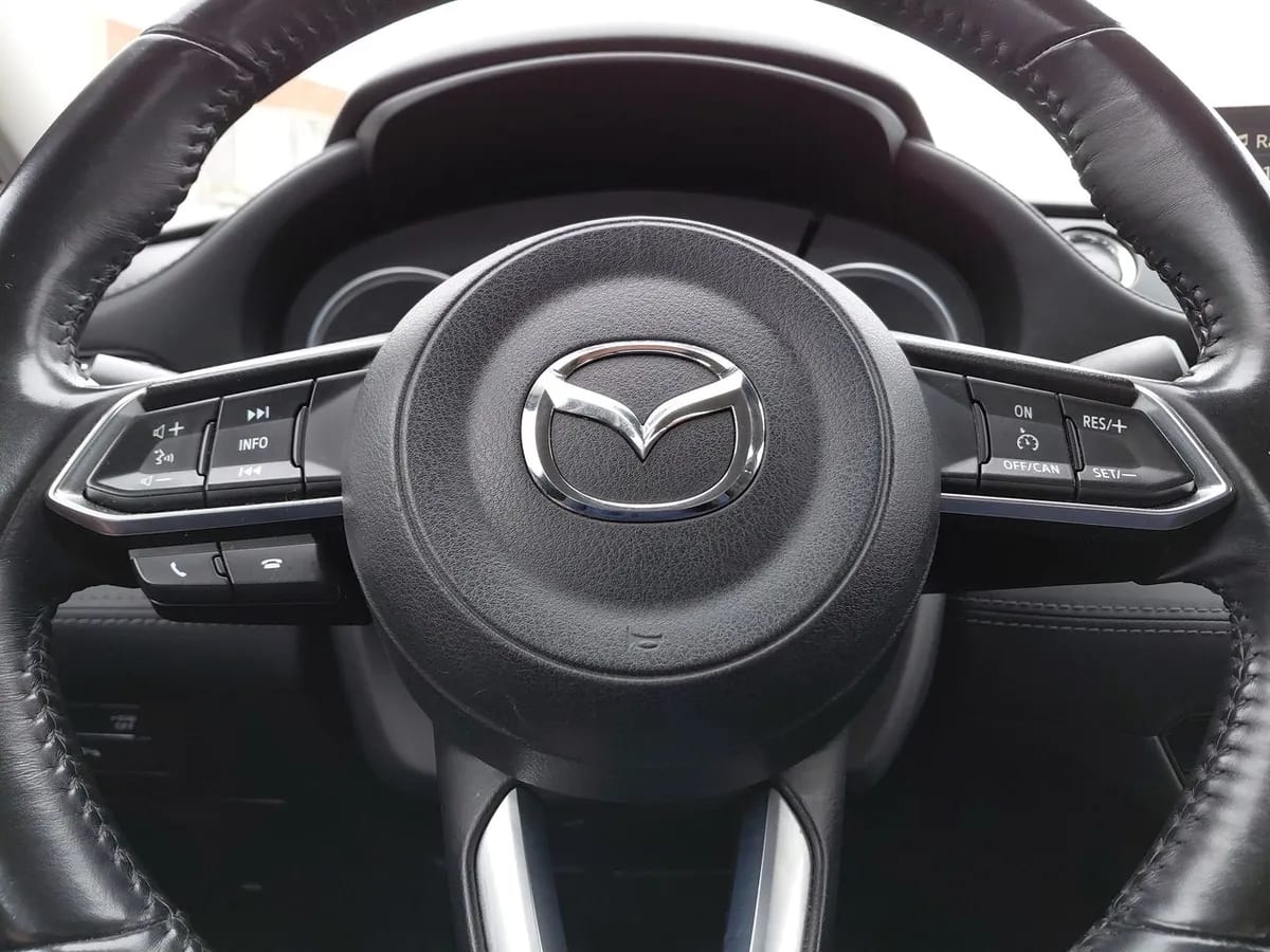 Mazda 6 2.0 Core 4x2 6mt 4p año 2024
