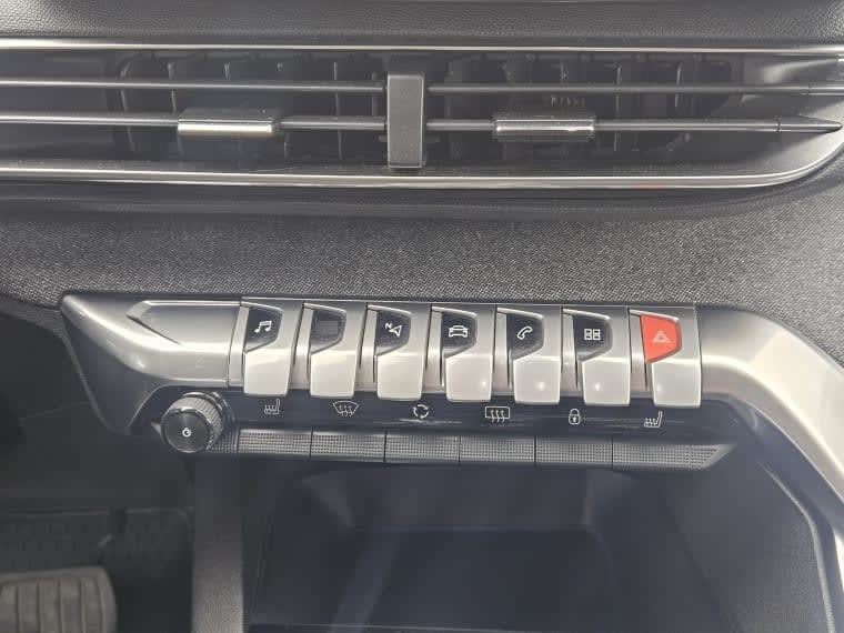 Peugeot 3008 Allure Pack Thp 165 At 1.6 año 2021