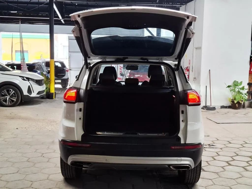 Geely Azkarra 1.5t Luxury 4x4 Dct 7at 5p año 2024