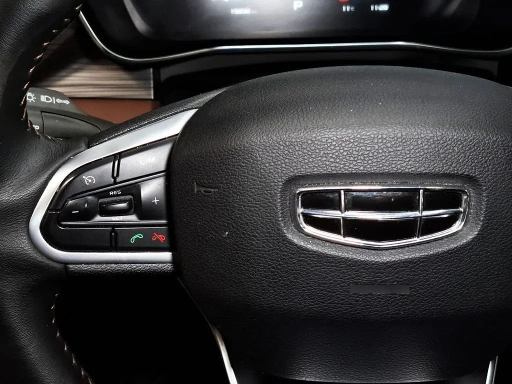 Geely Azkarra 1.5t Luxury 4x4 Dct 7at 5p año 2024