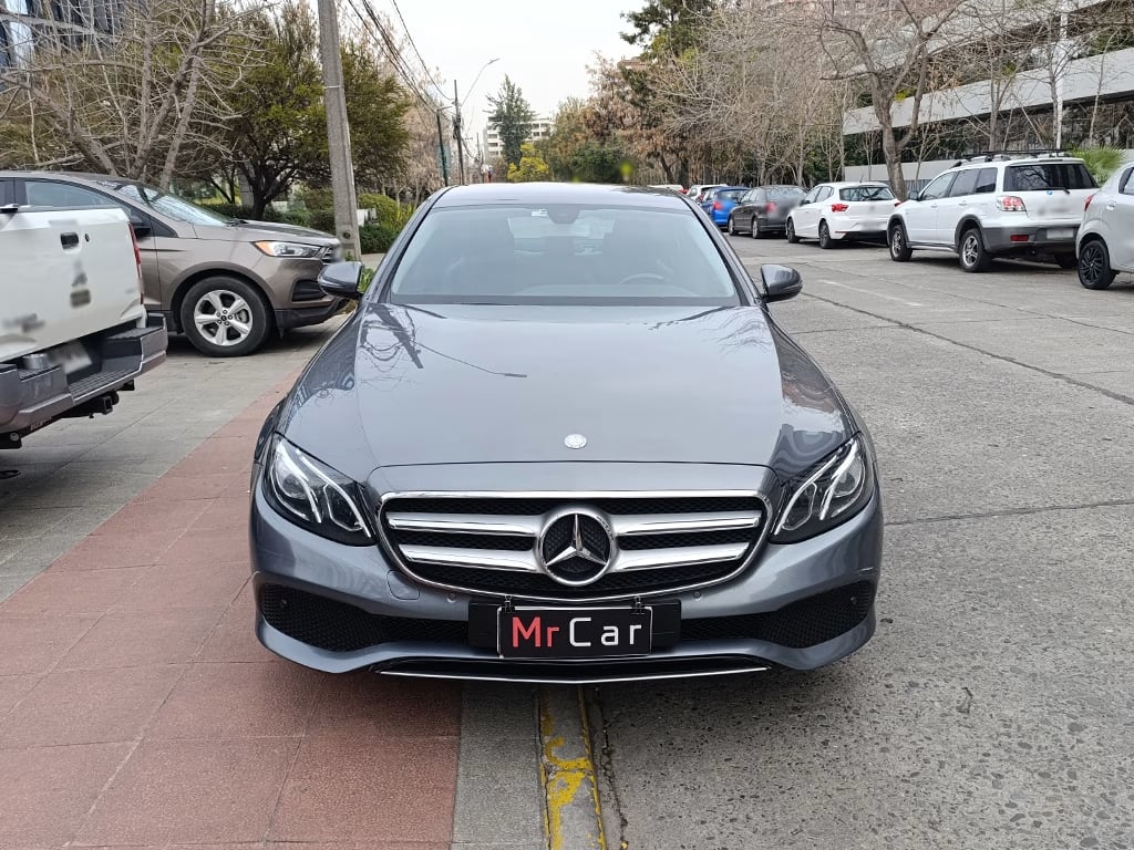 Mercedes-Benz E220 D No Se La Version año 2017