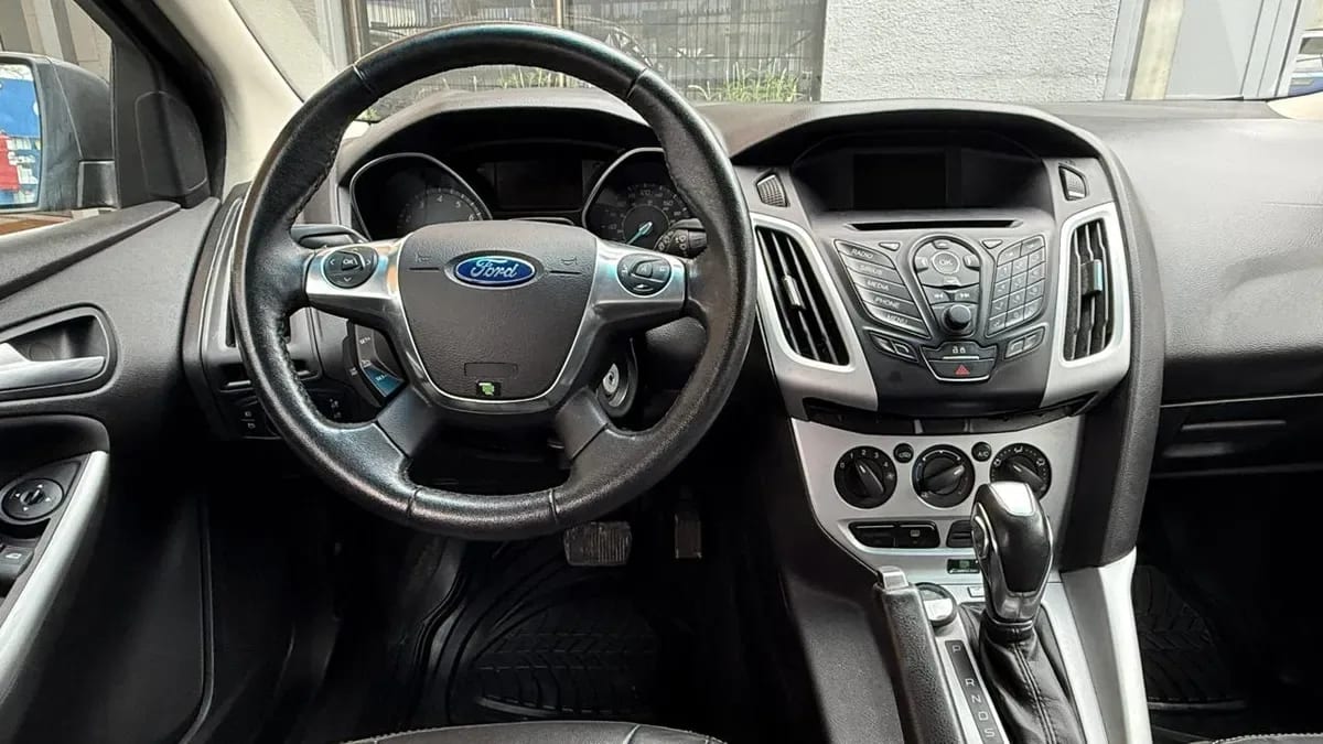 Ford Focus 2.0 Se 4x2 At 5p. año 2015