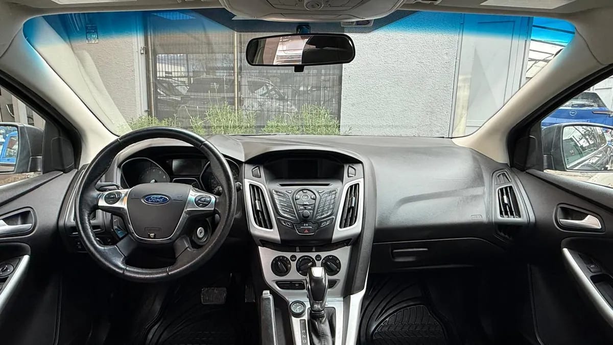 Ford Focus 2.0 Se 4x2 At 5p. año 2015