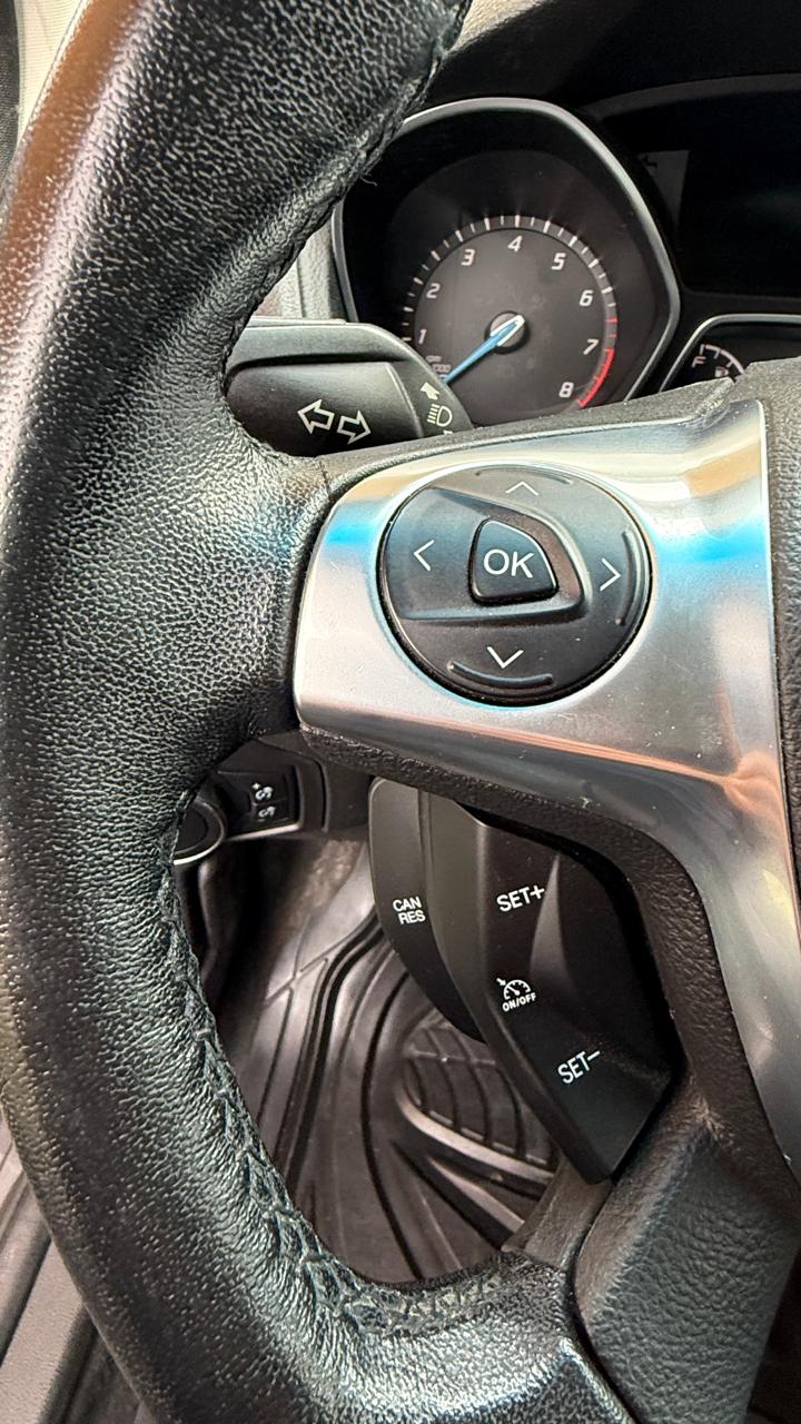Ford Focus 2.0 Se 4x2 At 5p. año 2015