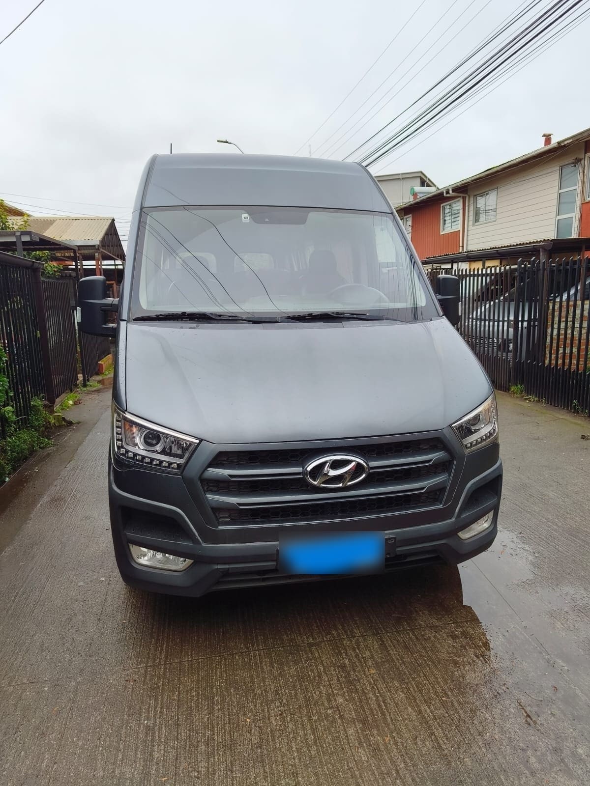 Hyundai H350 SOLATI 2.5 Pasajeros A/c Mt Diesel año 2019