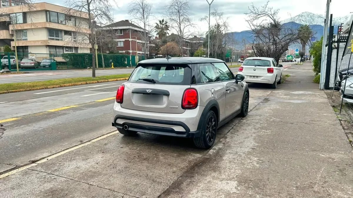 Mini Cooper F56 Esencial Hb 1.5 Aut 3p año 2023