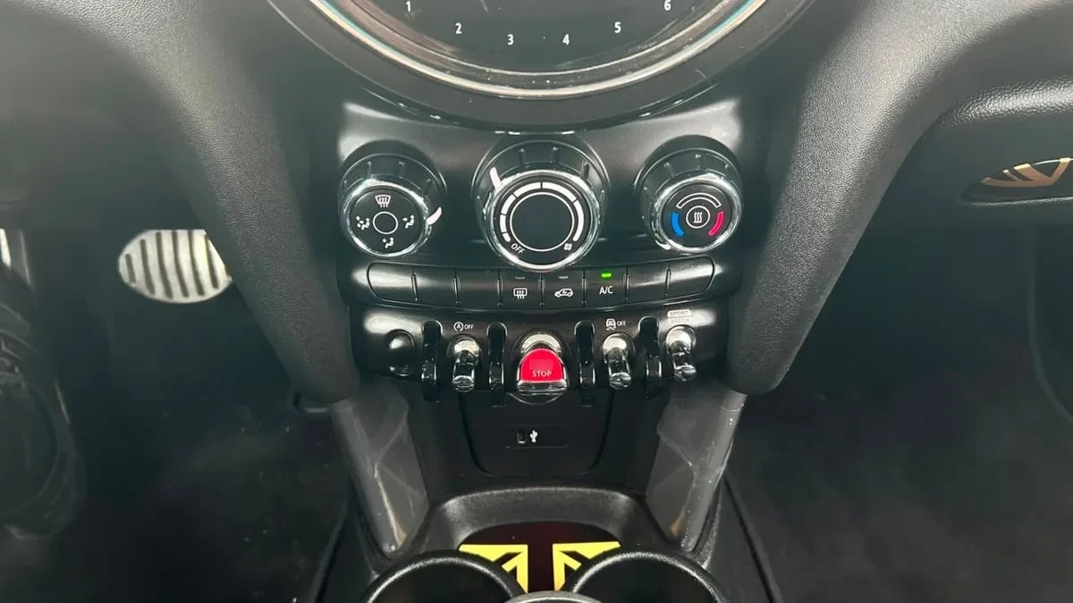 Mini Cooper F56 Esencial Hb 1.5 Aut 3p año 2023