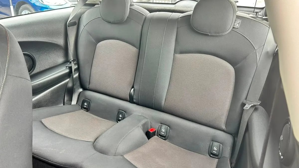 Mini Cooper F56 Esencial Hb 1.5 Aut 3p año 2023