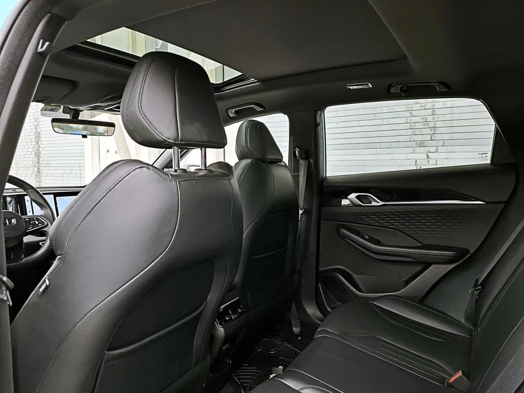 Geely Coolray 1.5 Exclusive 4x2 At 5p año 2024
