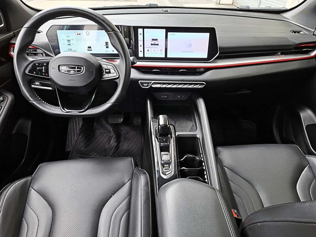 Geely Coolray 1.5 Exclusive 4x2 At 5p año 2024