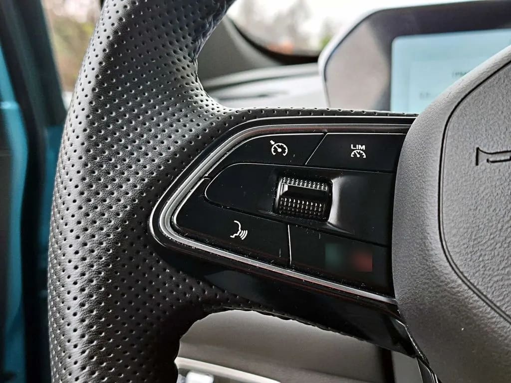 Geely Coolray 1.5 Exclusive 4x2 At 5p año 2024
