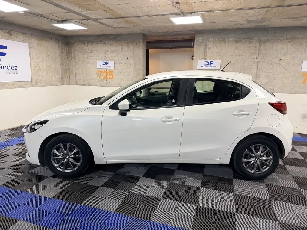 Mazda 2 Sport 1.5 S Sport 4x2 Hb 6mt 5p año 2021