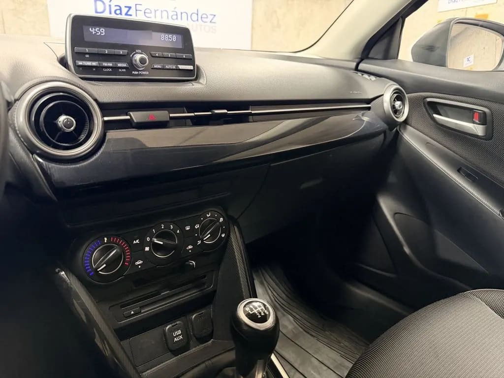 Mazda 2 Sport 1.5 S Sport 4x2 Hb 6mt 5p año 2021