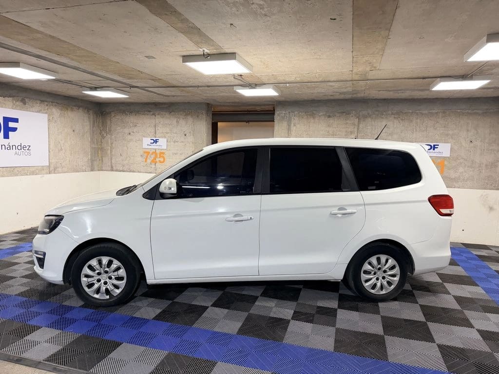 Dongfeng S500 1.5 7 Pasajeros año 2023