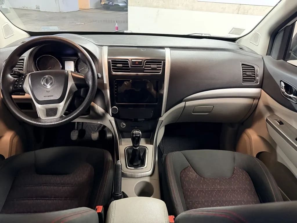 Dongfeng S500 1.5 7 Pasajeros año 2023