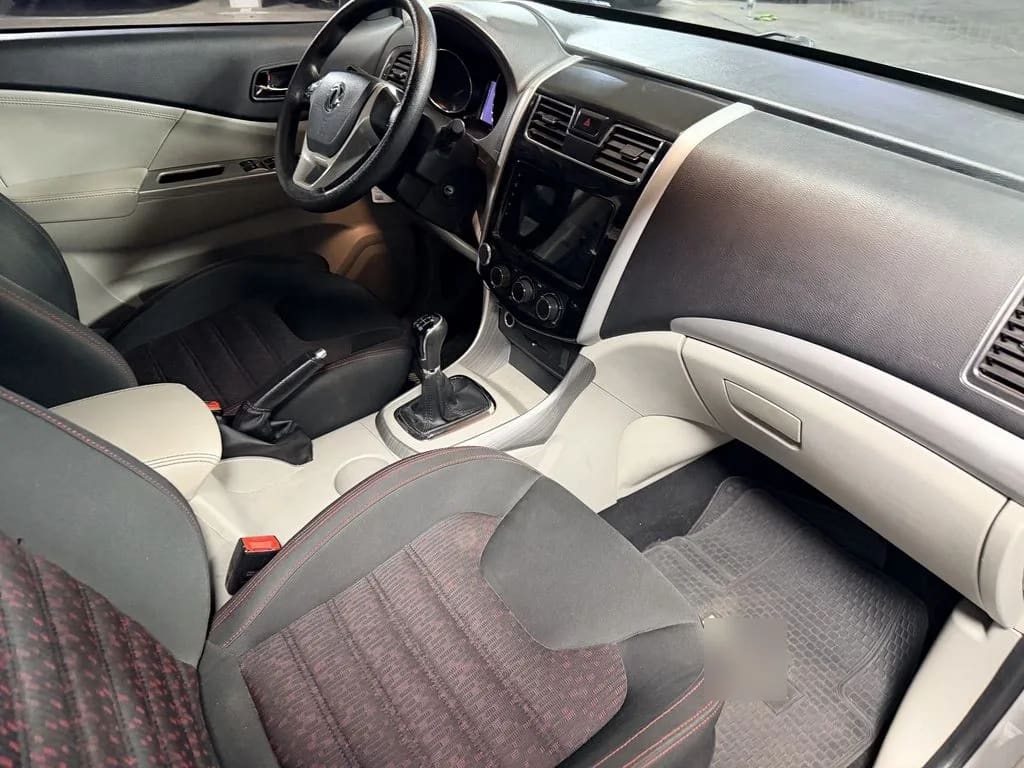Dongfeng S500 1.5 7 Pasajeros año 2023