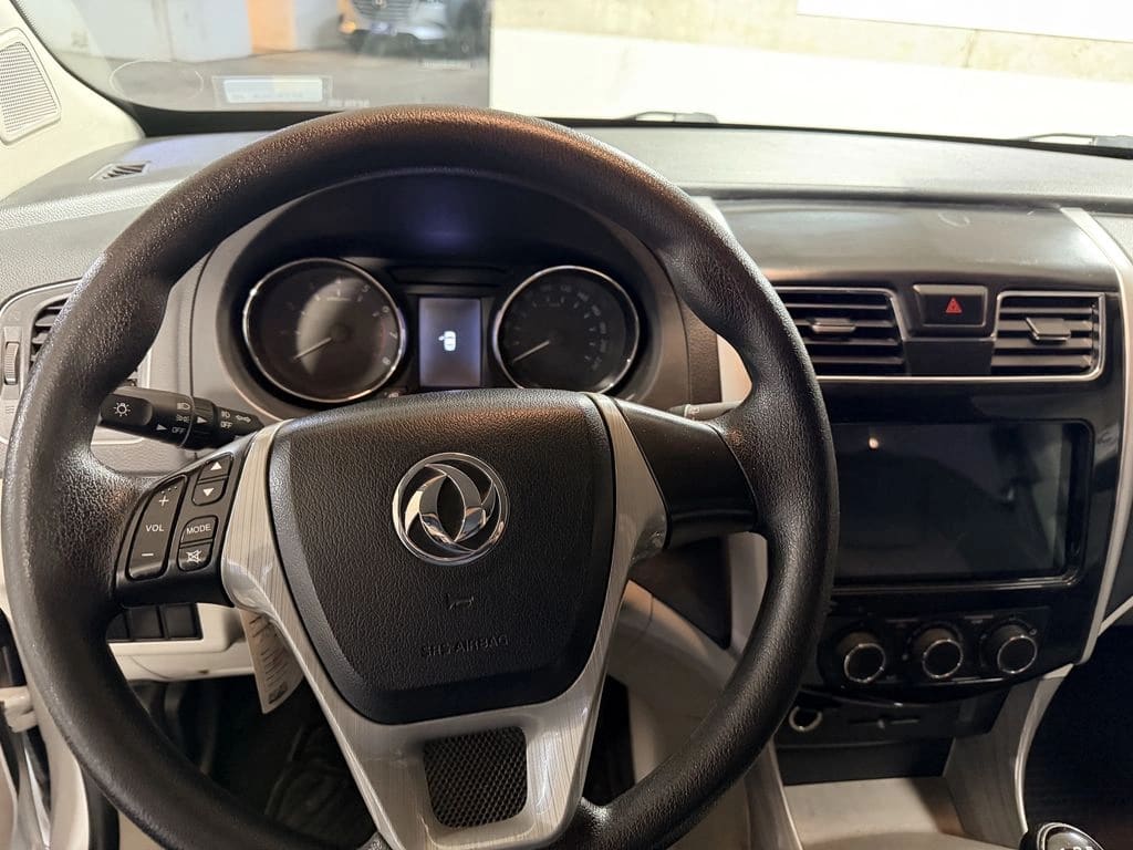 Dongfeng S500 1.5 7 Pasajeros año 2023