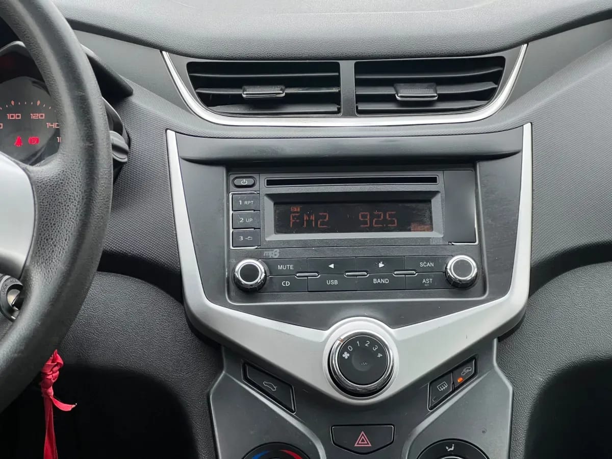 Chery Fulwin 1.5 Sport Glx 4x2 Hb Mt 5p año 2019
