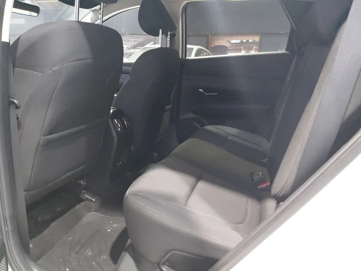 Hyundai Tucson 2.0 Nx4 Plus Fl Diesel 4wd At 5p año 2025