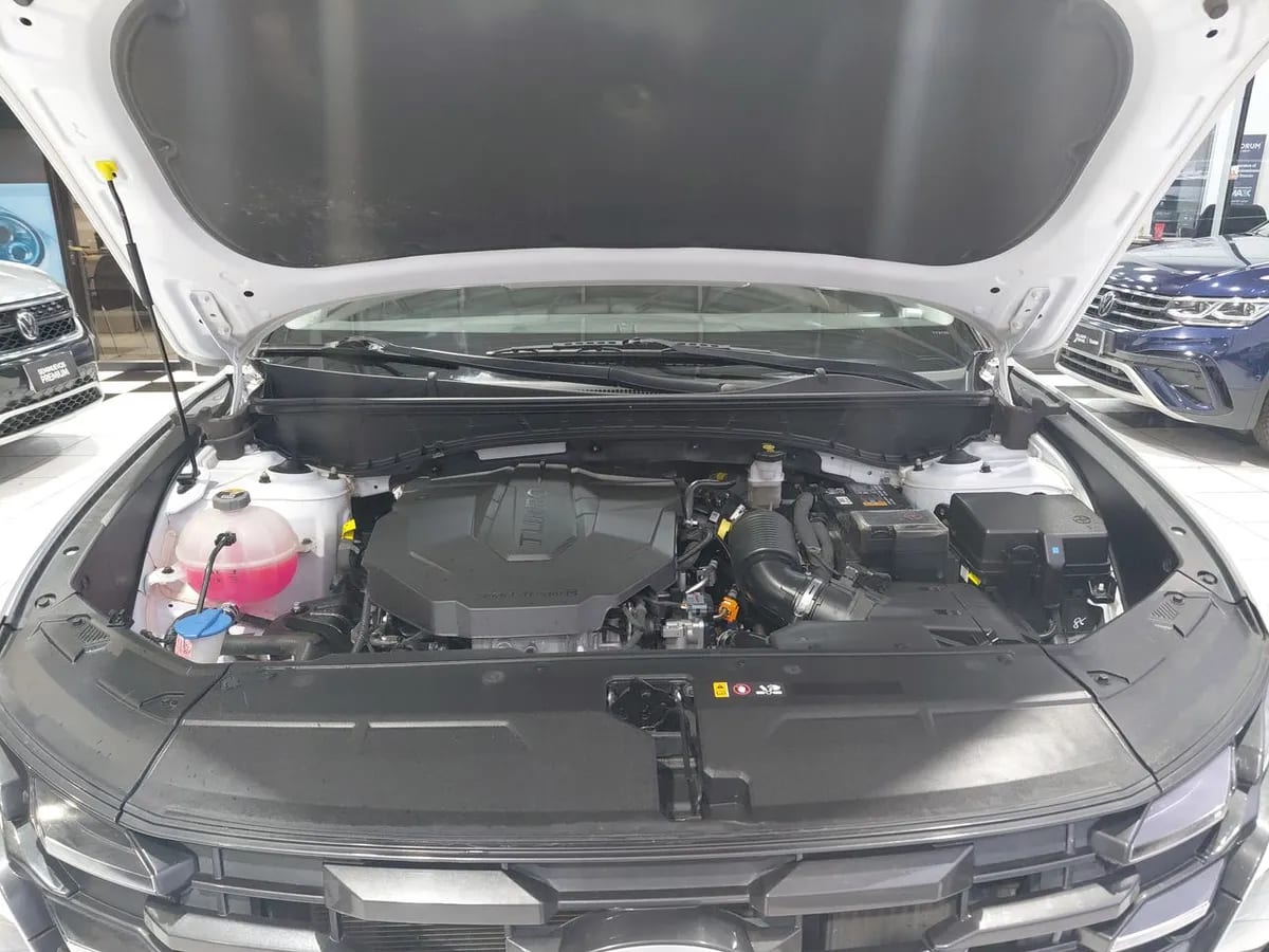 Hyundai Tucson 2.0 Nx4 Plus Fl Diesel 4wd At 5p año 2025