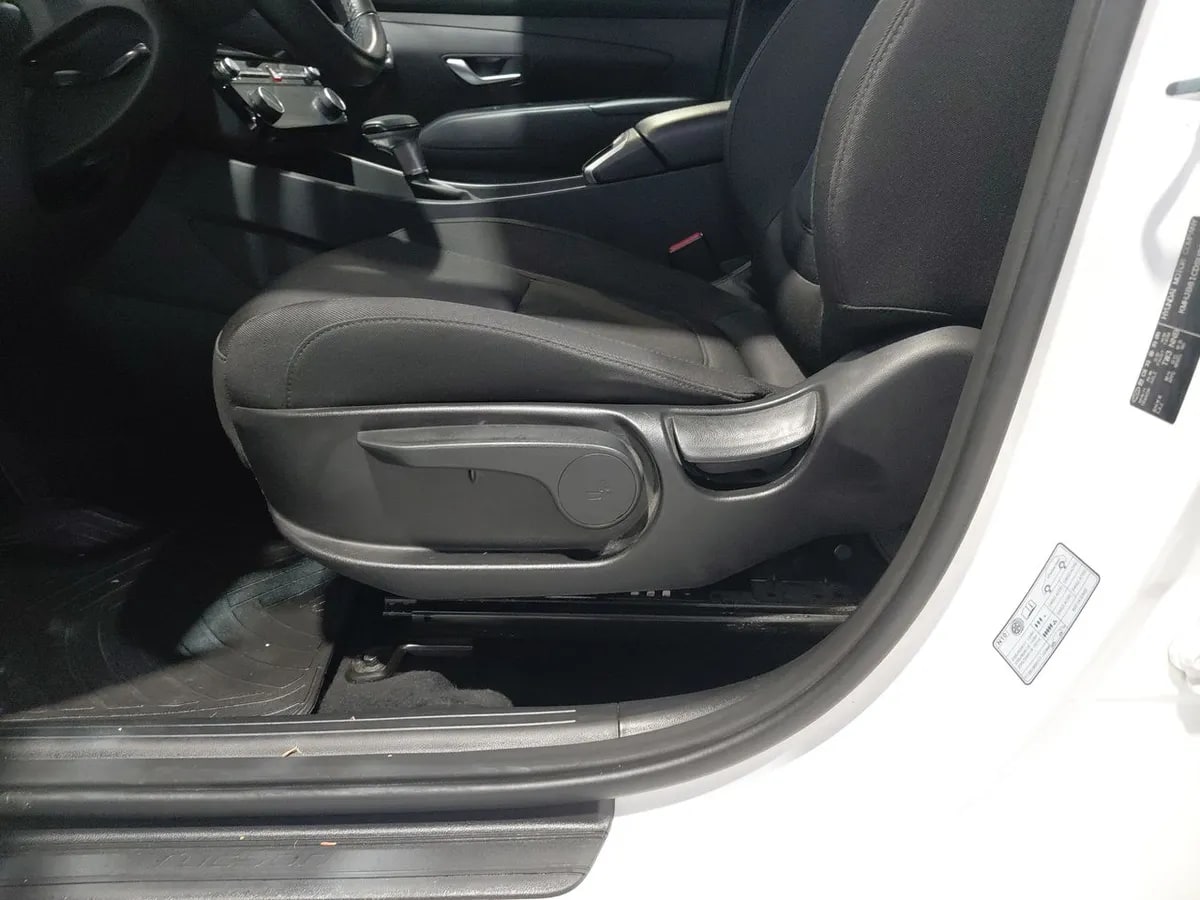 Hyundai Tucson 2.0 Nx4 Plus Fl Diesel 4wd At 5p año 2025