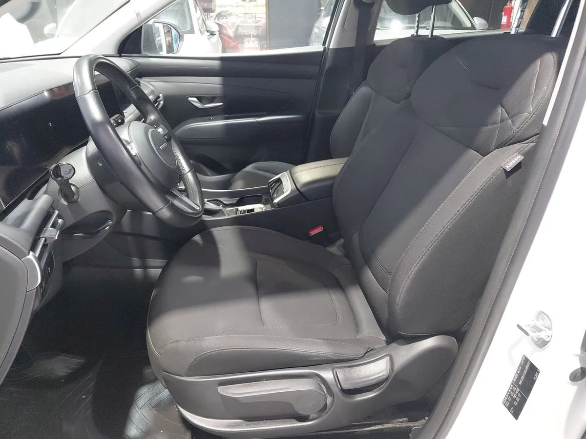 Hyundai Tucson 2.0 Nx4 Plus Fl Diesel 4wd At 5p año 2025