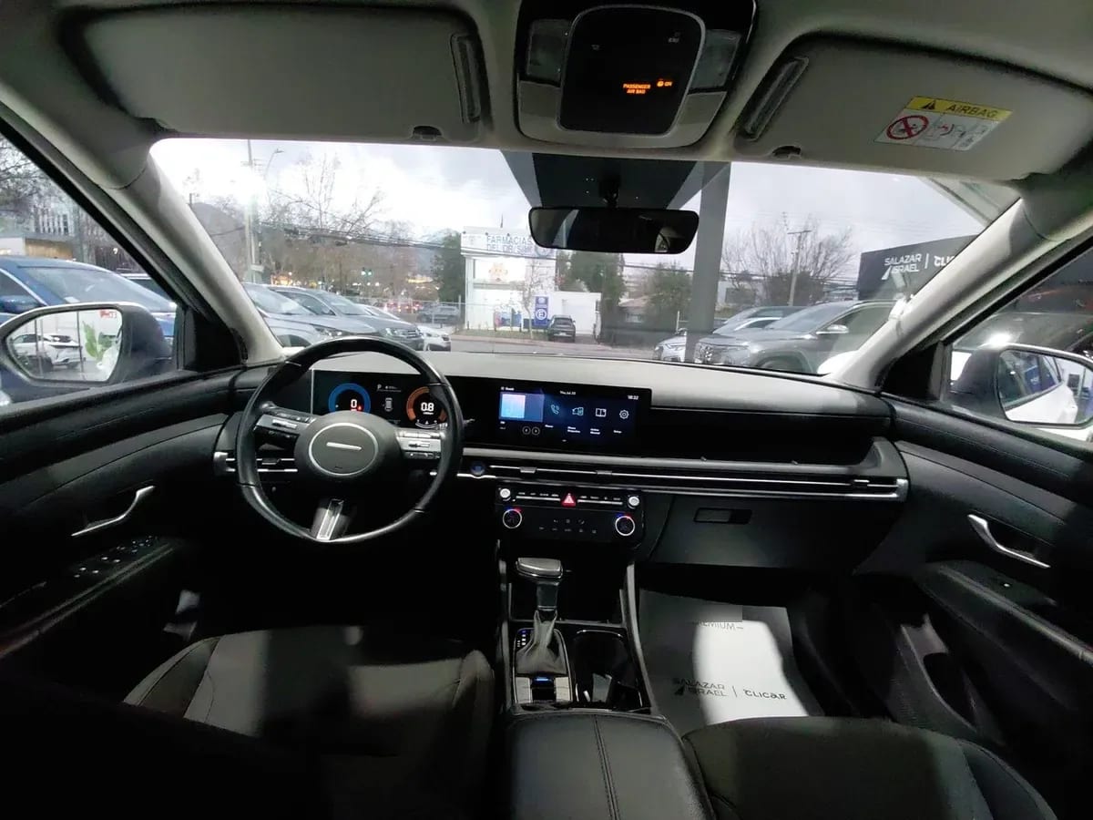 Hyundai Tucson 2.0 Nx4 Plus Fl Diesel 4wd At 5p año 2025