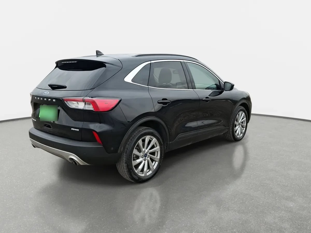 Ford Escape 2.0 Gtdi Titanium Awd At 5p año 2023