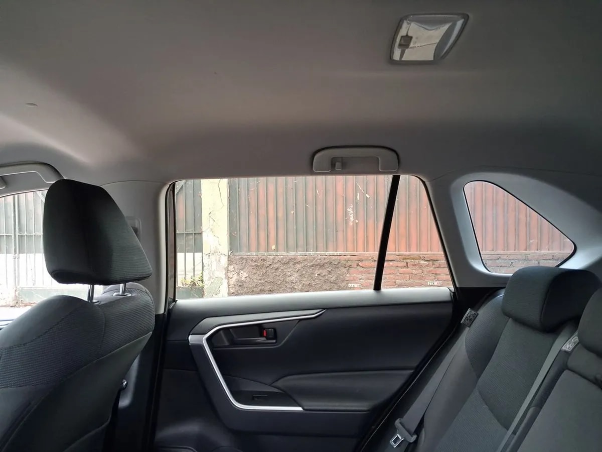 Toyota Rav 4 2.0 Le 4x2 Cvt At 5p año 2022