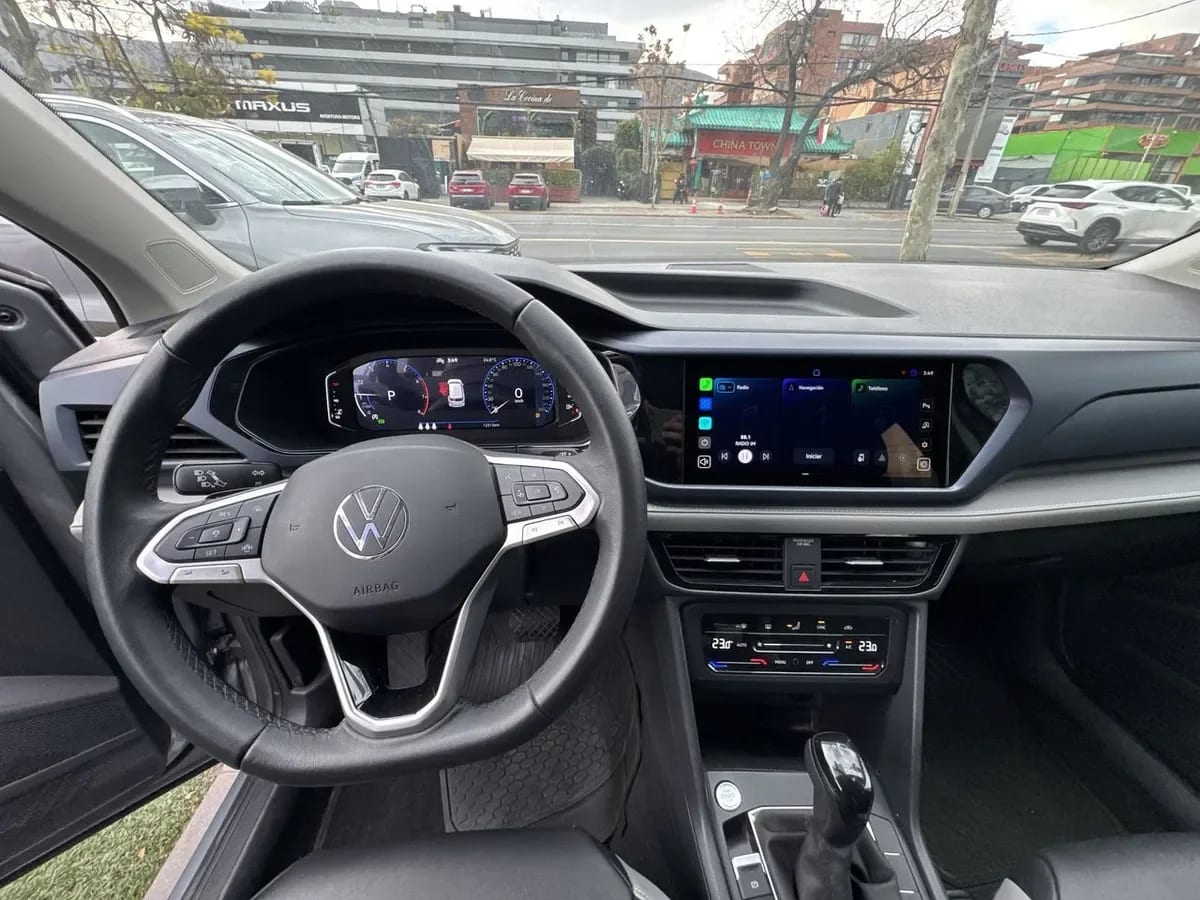 Volkswagen Taos 1.4 Tsi Comfortline 4x2 At 5p año 2026
