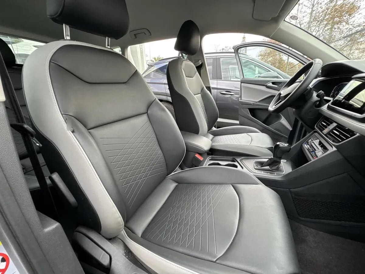 Volkswagen Taos 1.4 Tsi Comfortline 4x2 At 5p año 2026