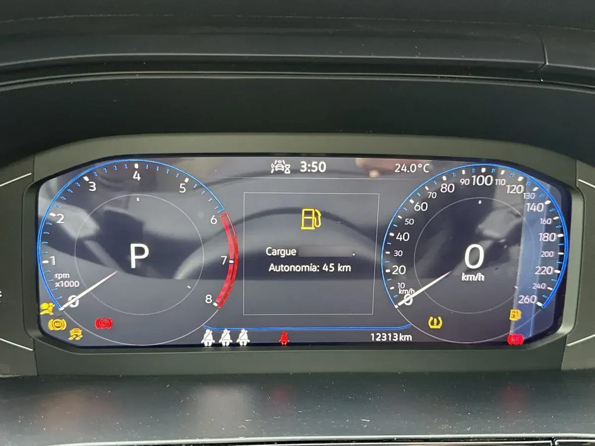 Volkswagen Taos 1.4 Tsi Comfortline 4x2 At 5p año 2026