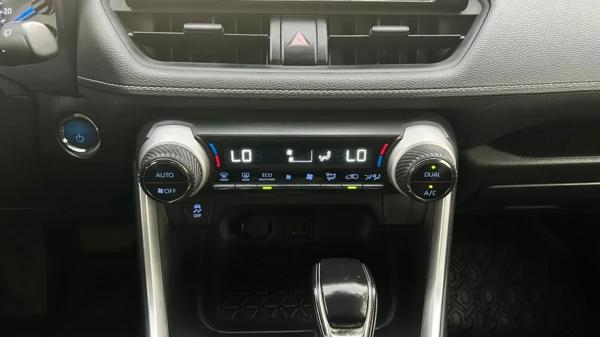 Toyota Rav4 Xle Plus Hybrid Cvt 4x2 2.5 Aut año 2020