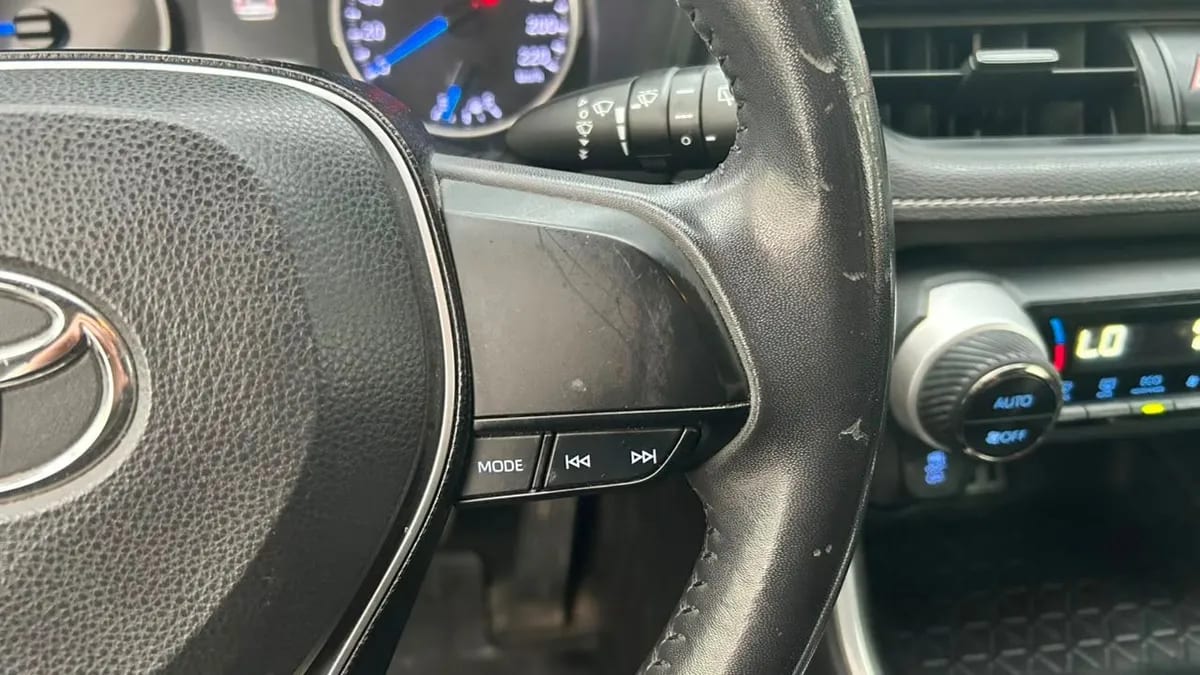 Toyota Rav4 Xle Plus Hybrid Cvt 4x2 2.5 Aut año 2020