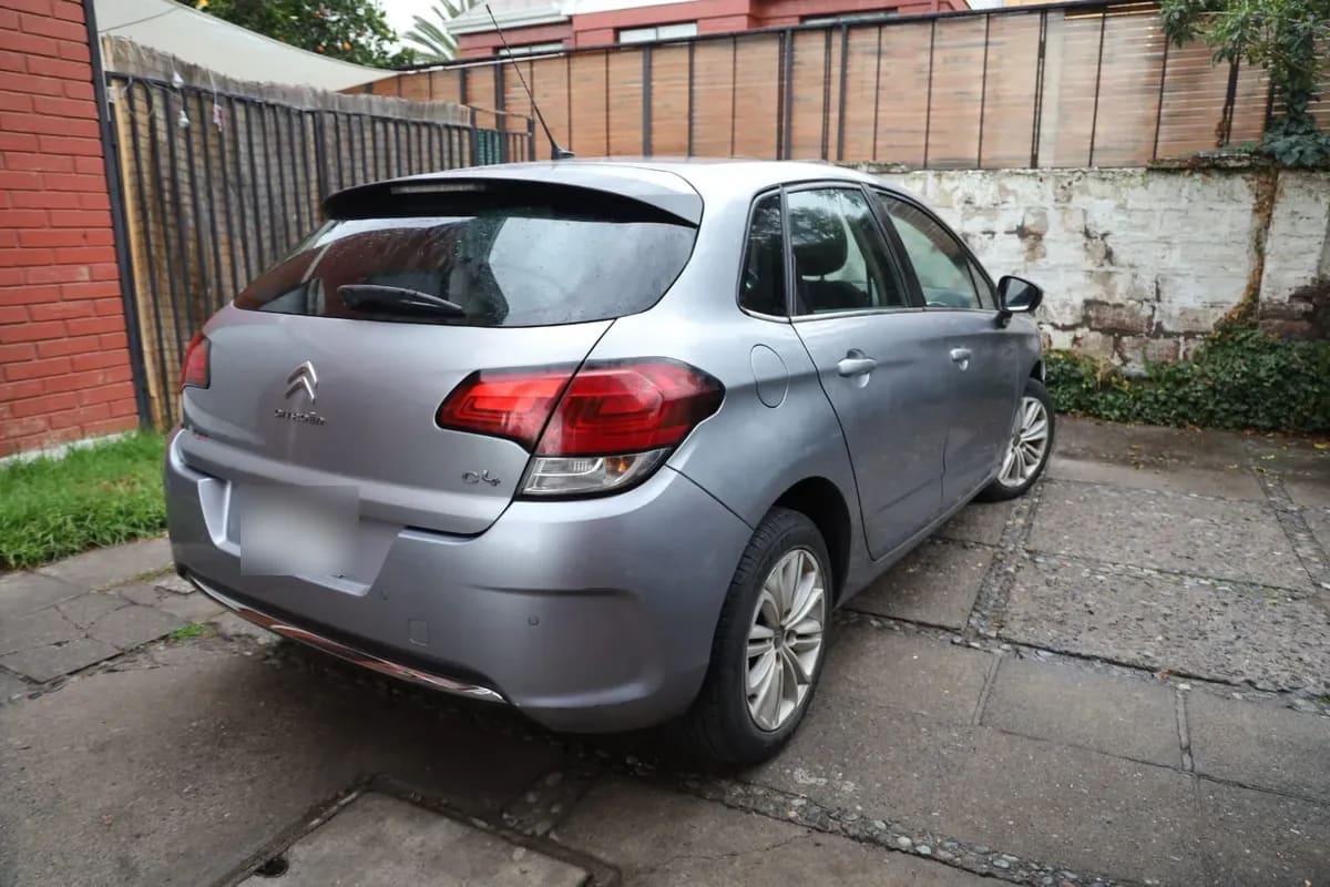 Citroen C-4 1.6 Bluehdi 120 Sys Eat6 Feel At Diesel año 2017